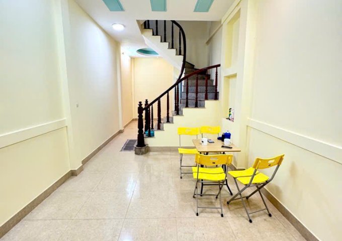 Bán Nhà Tam Trinh 43M 4 Tầng 5 Phòng Giá 6.19 Tỷ Sổ Riêng