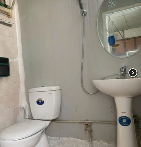 Cho thuê Tầng 4 tập thể nhà máy Trần Hưng Đạo, cách Hồ Gươm Nhà Hát Lớn 500 mét!​