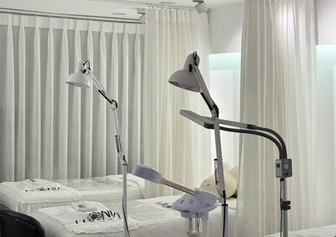 SANG NHƯỢNG MÔ HÌNH LÀM ĐẸP tại 33 MAI HẮC ĐẾ, HÀ NỘI