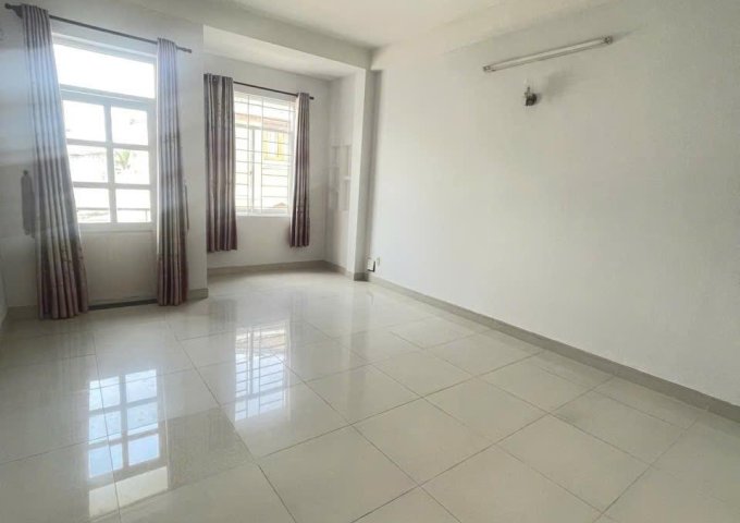 NHÀ SÁT PHAN ĐĂNG LƯU 180M2 NGANG 16M 2TẦNG SHR HOÀN CÔNG ĐỦ GIÁ 8,9 TỶ