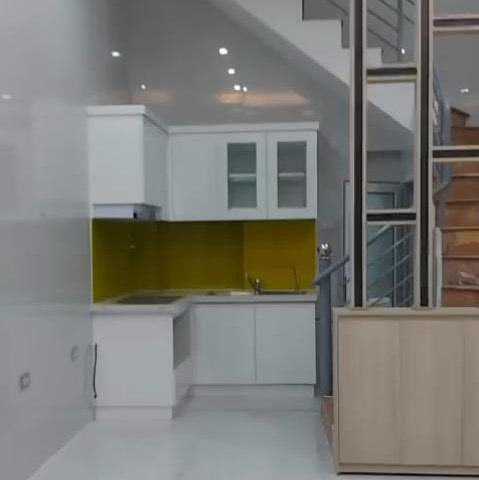 Chính chủ cần cho thuê nhà 4 tầng số 3, ngõ 108 Cự Lộc ,Thanh Xuân , Hà Nội.