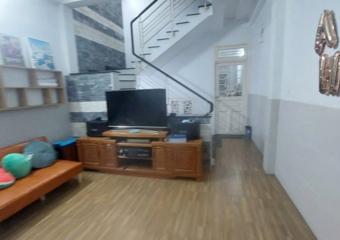 Cần bán gấp nhà 3 tầng - st (4x 18.5) Mặt Tiền Tân Thới Nhất 17, Quận 12