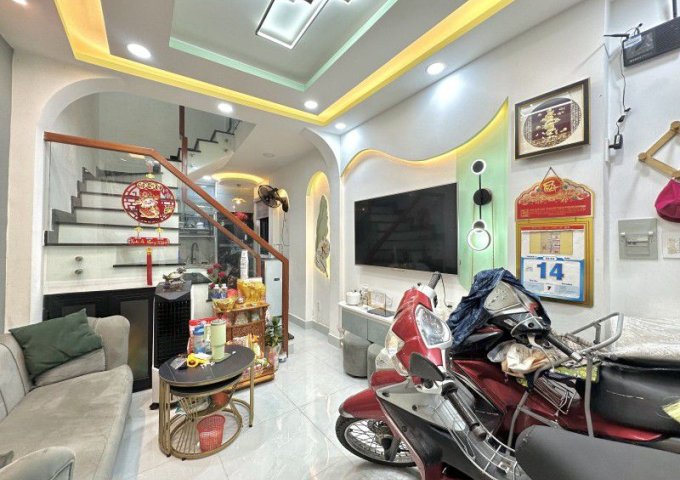 NHÀ ĐẸP HUỲNH VĂN BÁNH + TRẦN HUY LIỆU, PHÚ NHUẬN - TRỆT, LẦU, LỬNG - 23M2 - 3.5 TỶ.