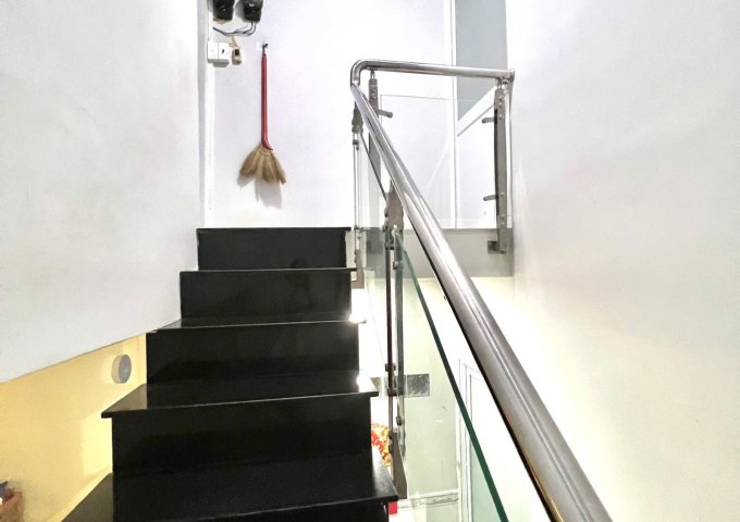 Chính chủ cần cho phòng nội thất như hình tại Đường 31 Tân Kiểng - Quận 7