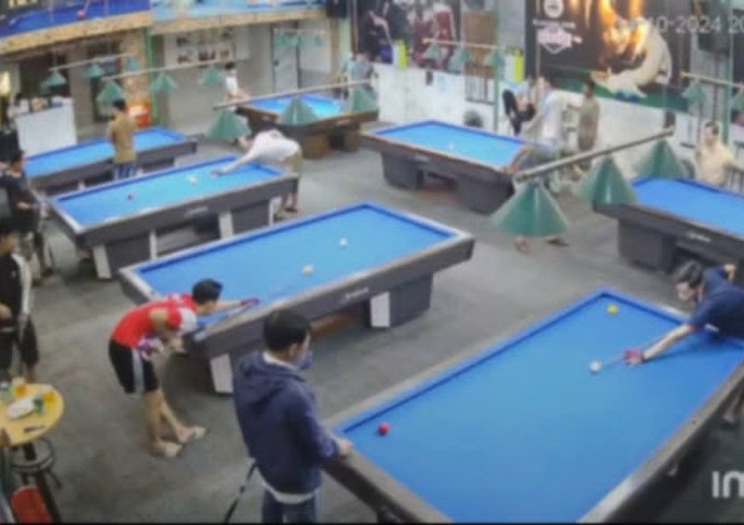 CHÍNH CHỦ SANG NHƯỢNG LẠI TOÀN BỘ CƠ SỞ VẬT CHẤT QUÁN BILLIARDS CLIB