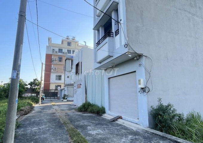 Chính chủ cần bán gấp lô đất thổ cư shr đường Vĩnh Lộc