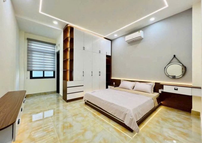 Nhà Phố 5 tầng (4.5x17) Mặt Tiền Đường Tân Chánh Hiệp 25, Quận 12 Giá Rẻ