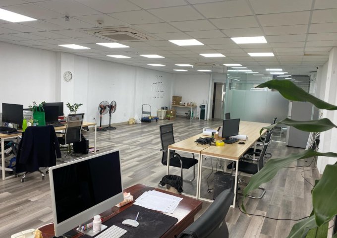 Sang nhượng văn phòng khu Nghĩa Đô, Cầu Giấy, Hà Nội – Diện tích 120m²