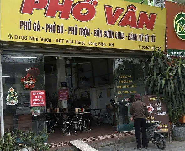 CHÍNH CHỦ CẦN SANG NHƯỢNG QUÁN PHỞ LÂU NĂM Địa chỉ: D106 phố Bùi Thiện Ngộ, phường Giang Biên KĐT Việt Hưng