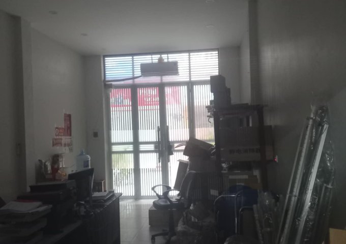 Cần Cho thuê văn phòng, cửa hàng Địa chỉ: Ngõ 116 Nguyễn Xiển (cách mặt đường NX 60m)