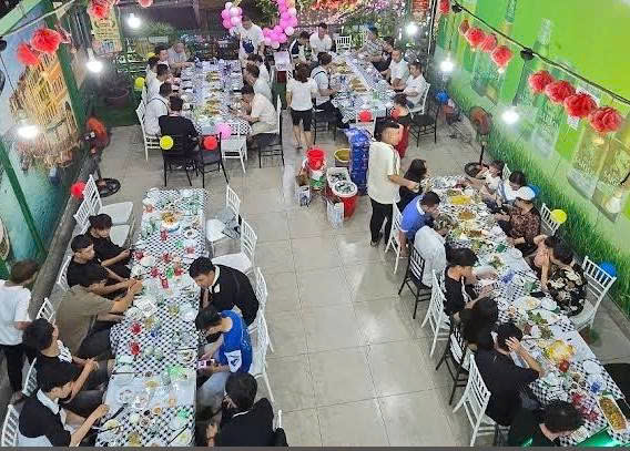 Do tình hình sức khỏe yếu chính chủ cần sang nhượng quán