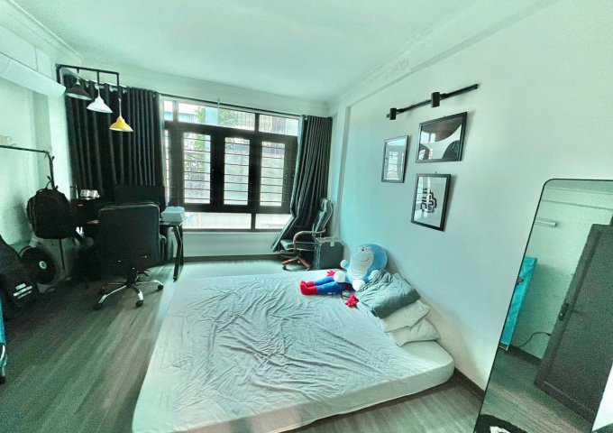 Bán nhà mặt phố Xã Đàn, 60m, mặt tiền khủng 7.5m, 32 tỷ,kinh doanh sầm uất ngày và đêm