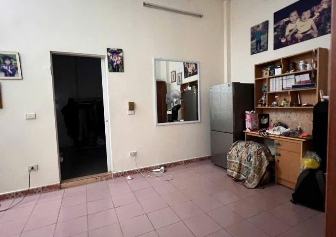 Bán nhà mặt phố Xã Đàn, 60m, mặt tiền khủng 7.5m, 32 tỷ,kinh doanh sầm uất ngày và đêm