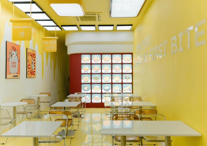 CHÍNH CHỦ CẦN SANG QUÁN GÀ HÀN QUỐC NGAY GA METRO QUẬN 1