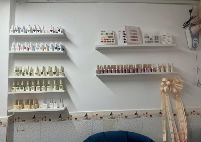 SANG HOẶC THANH LÝ TOÀN BỘ TIỆM NAIL-GỘI DƯỠNG SINH