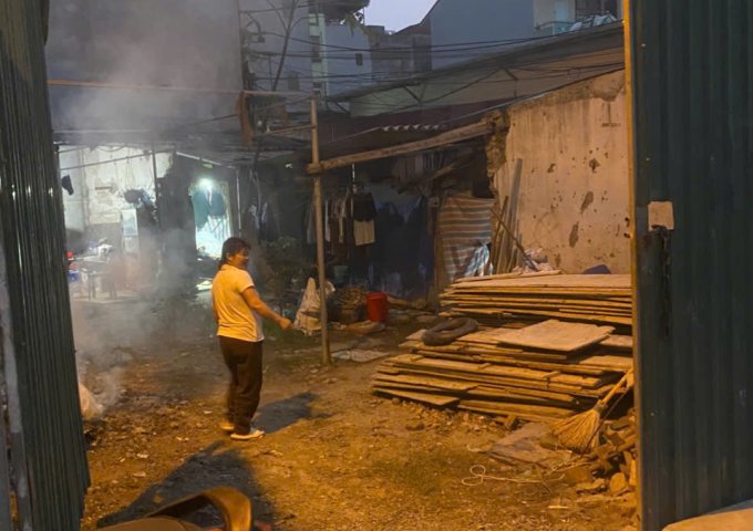 Chính chủ cần cho thuê nhà xưởng và kho Phố Định Công Hoàng Mai Hà Nội