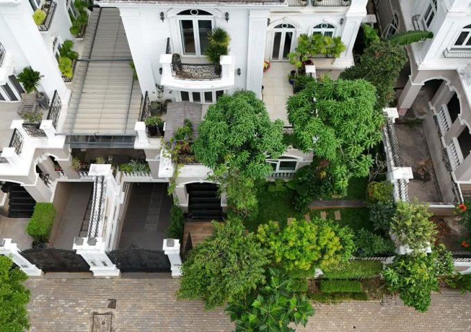 Biệt thự 369m² compound CityLand Riverside 99 Nguyễn Thị Thập Phường Tân Phú Quận 7