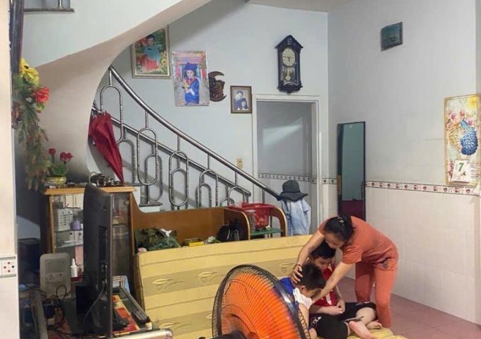 BÁN NHÀ 2 TẦNG, 100M2, GÒ DƯA, TAM BÌNH, THỦ ĐỨC - GIÁ 4.6 TỶ - SỔ HỒNG CHÍNH CHỦ