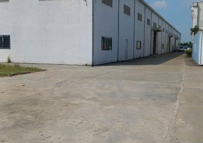 KHU CÔNG NGHIỆP THANH OAI CHO THUÊ KHO XƯỞNG DT: 1900m2