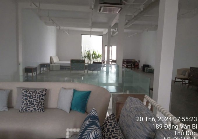 CẦN CHO THUÊ GẤP CẢ TOÀ NHÀ (HOẶC TẦNG 1, 2, 3): SỐ 191 ĐẶNG VĂN BI, PHƯỜNG TRƯỜNG THỌ, TP THỦ ĐỨC