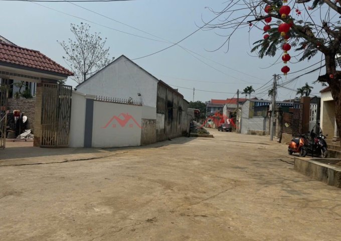 SIÊU PHẨM GIÁ 1TY4 ĐẤT TẠI NAM PHƯƠNG TIẾN-CHƯƠNG MỸ D/T:99,2M