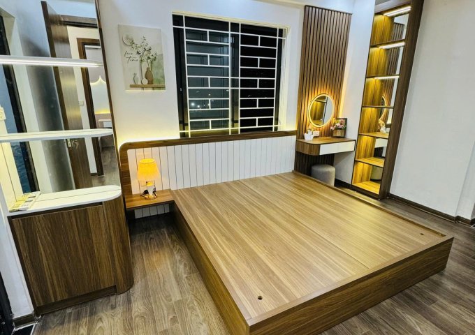 Bắc Linh Đàm - Hoàng Mai - Căn hộ CC 83m2 *3 ngủ tầng 8, căn góc thoáng view đẹp, Giá chỉ hơn 4 tỷ