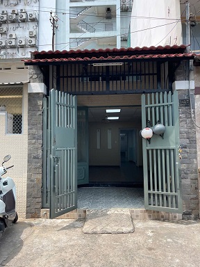 Chính Chủ Cho Thuê Nhà Nguyên Căn Tại Phan Đăng Lưu, Phú Nhuận.