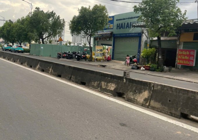 BÁN NHÀ MẶT TIỀN PHAN VĂN HỚN 15X47M GIÁ 49 TỶ