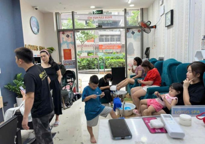 CHÍNH CHỦ CẦN SANG TIỆM NAIL - TÓC - GỘI TÂN PHÚ