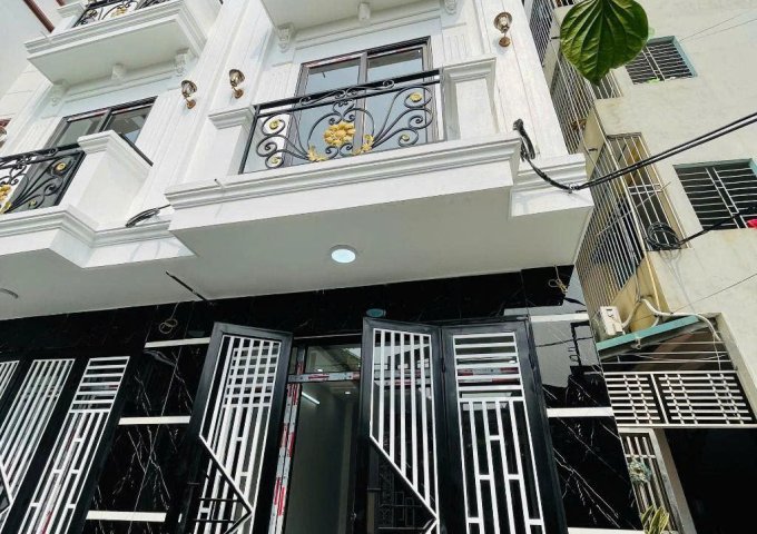 BÁN NHÀ HỒNG HÀ - HOÀN KIẾM - 30.8m² - 5 TẦNG – NHỈNH 5 TỶ