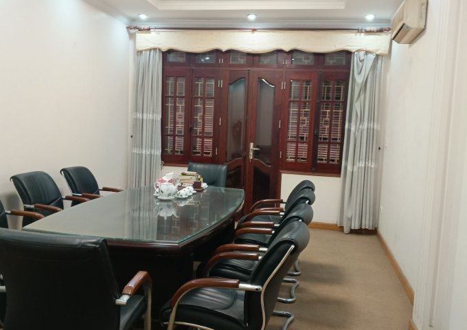 Bán Nhà Mặt Phố Hàng Nón Quận Hoàn Kiếm 45m4T 1 SỔ 1 CHỦ 32 Tỷ Hàng Nón. 