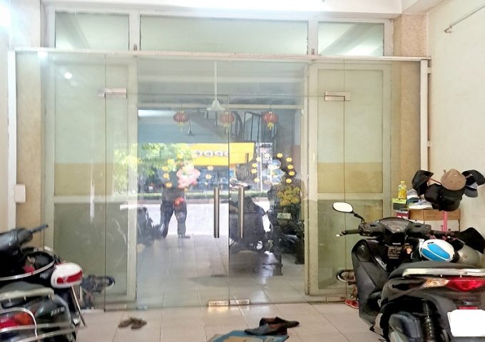 Bán nhà mặt tiền KD Cộng Hoà, P13, Tân Bình, 80m², 3 tầng, giá rẻ nhất con đường