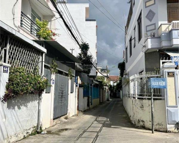 Bán Nhà Trung Tâm TP. Nha Trang, Đường Hồ Xuân Hương, Giá 4.9 Tỷ - Gần Biển, Chợ, Trường Học