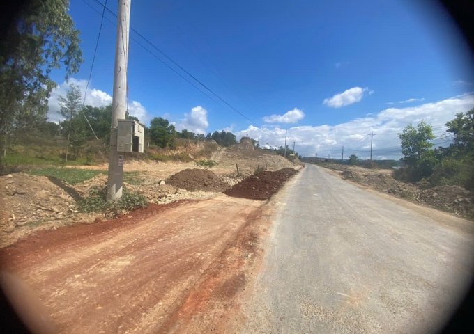 CẦN BÁN ĐẤT MẶT TIỀN,VỊ TRÍ ĐẸP,GIÁ HẤP DẪN TẠI LÂM ĐỒNG