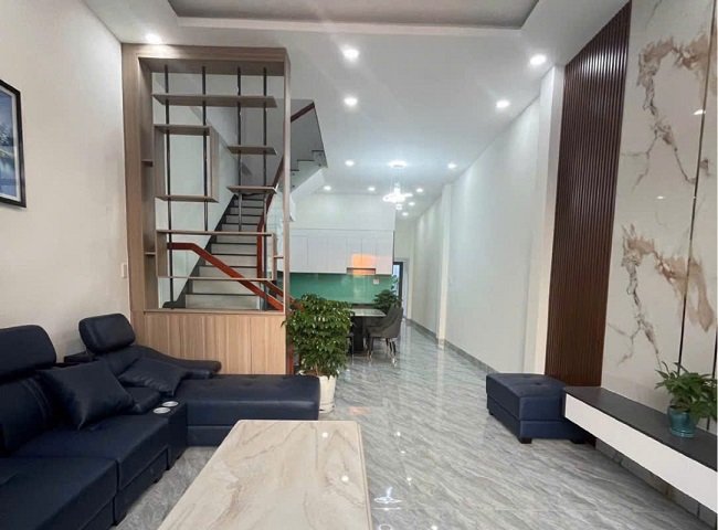 BÁN NHÀ TẠI PHƯỜNG ĐỊNH HÒA , THỦ DẦU 1