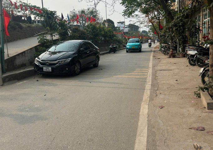 Tôi Chủ Muốn Bán Lô Đất Gần Cao Tốc Láng Hòa Lạc Đê Song Phương - Hà Nội Diện Tích 59m - Mặt tiền Lớn 5.9m