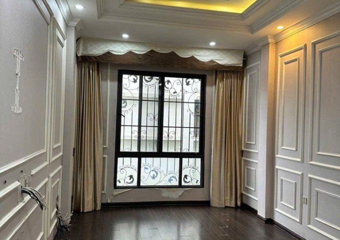 BÁN NHÀ NGHI TÀM, TÂY HỒ 65M 5 TẦNG, 2 MẶT NGÕ THÔNG, THANG MÁY, CÁCH Ô TÔ 10M 15 TỶ