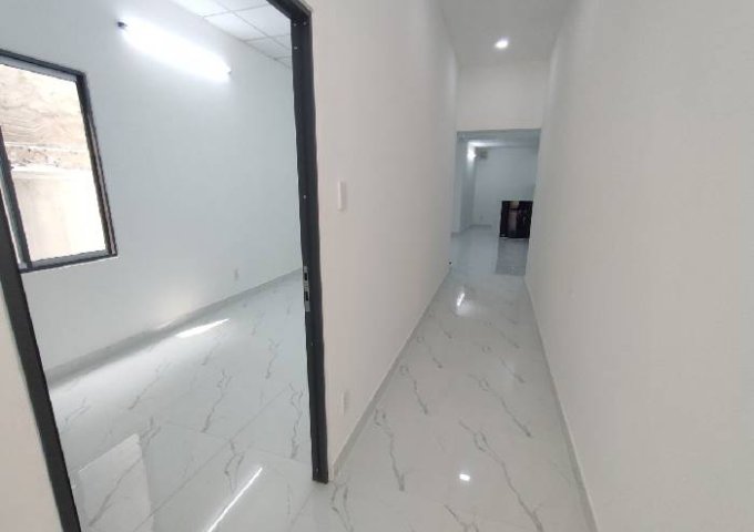 Bán nhà mặt phố Linh Trung, Thủ Đức, 93m², 5 tỷ, sổ đỏ