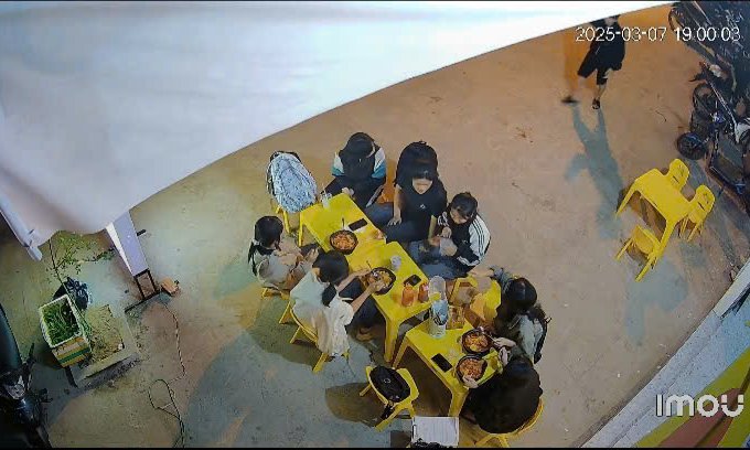 Sang lại Thương hiệu quán gà rán mỳ cay tobokki trà sữa cơm gà Chicken 168