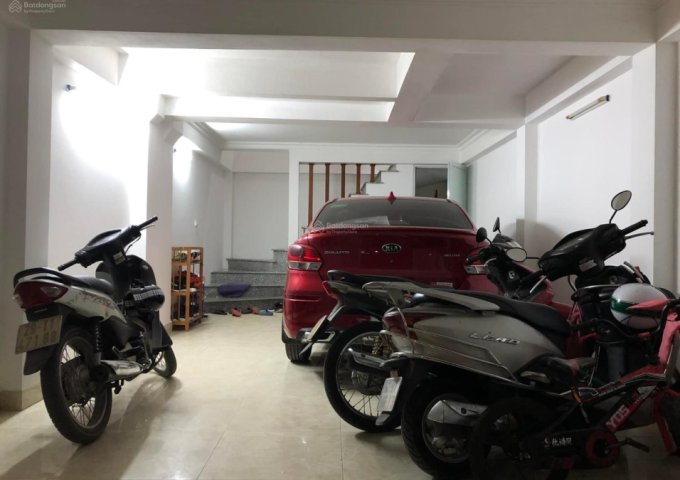 Bán Đất Tặng Nhà - Phân Lô Lương Thế Vinh - Ngõ Ô Tô - Cách Phố 30m - Chỉ Nhỉnh 200tr/m2