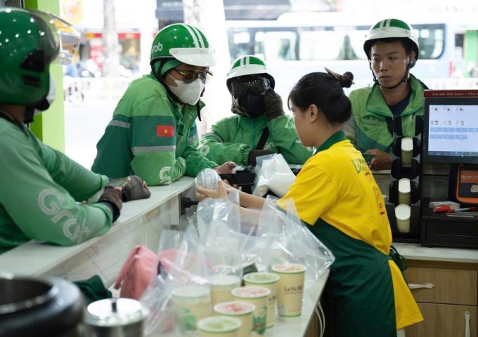 SANG NHƯỢNG GẤP QUÁN TRÀ SỮA LUYUTEA – THƯƠNG HIỆU ĐÀI LOAN – VỊ TRÍ VÀNG NGAY CHỢ THỦ ĐỨC