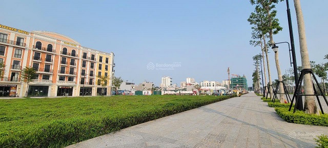 Bán đất đã có sổ đỏ đầy tiềm năng cho nhà đầu tư ngay phố đi bộ Quảng trường biển Sầm Sơn