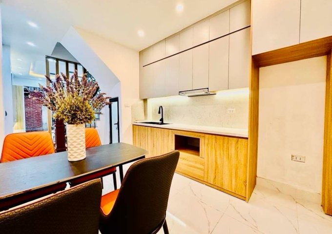 Bán Nhà Ngõ Gốc Đề Minh Khai 35m2 x 4 tầng 4PN 6.18 Tỷ