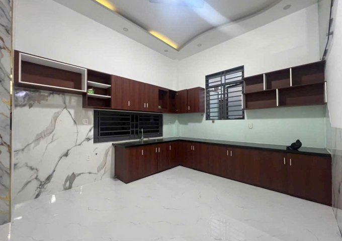 BÁN NHÀ GÓC 2 MẶT TIỀN - ĐƯỜNG LÊ THỊ RIÊNG, P. THỚI AN, QUẬN 12