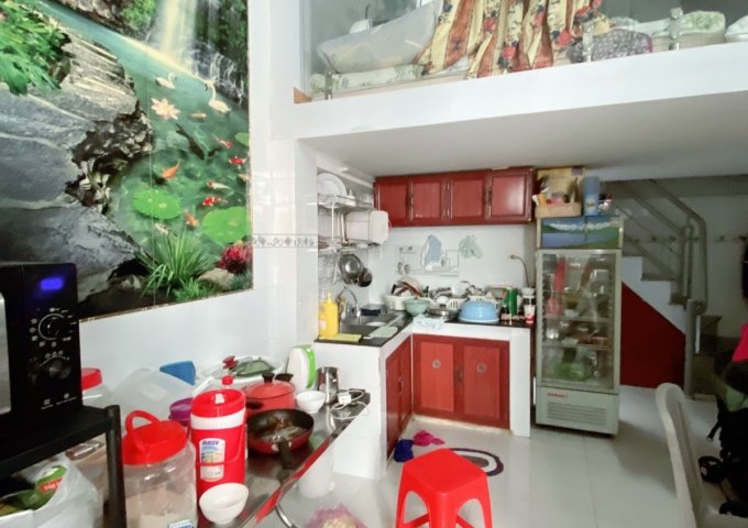 Bán nhà mặt tiền Phú Nhuận Phùng Văn Cung ngang 4m dài 8m trệt lững lầu.