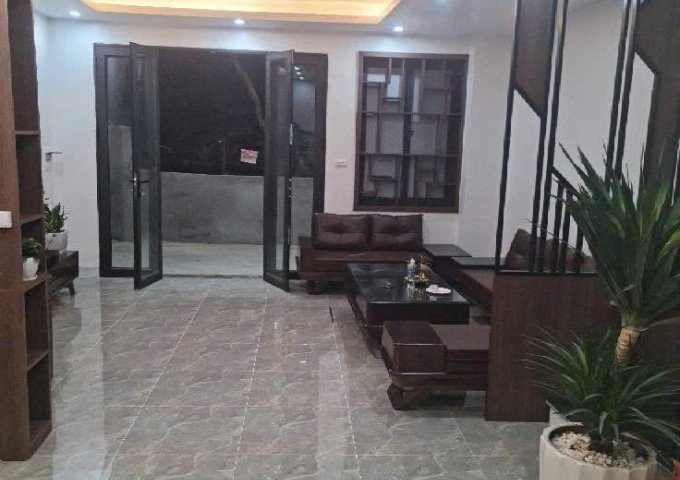 CẦN BÁN NHÀ 3 TẦNG CHÍNH CHỦ – THÔN 1 TRẠI GẦN, SONG PHƯƠNG, HOÀI ĐỨC