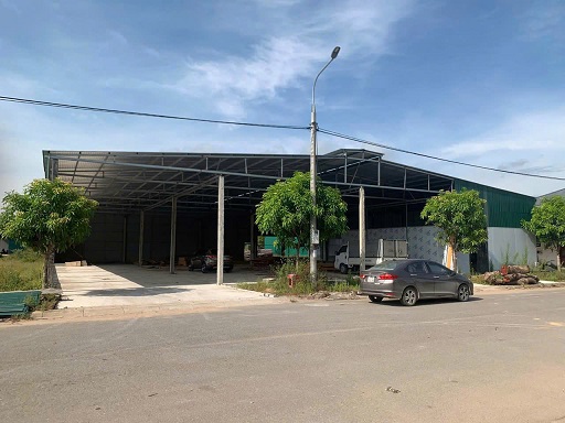 CẦN BÁN NHÀ XƯỞNG: CỤM CÔNG NGHIỆP YÊN HUY, X. KHÁNH VĨNH YÊN, H. CAN LỘC, T. HÀ TĨNH.