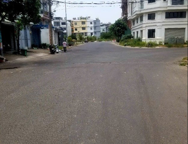 Bán đât mặt tiền chợ An Sương Tân Hưng Thuận - Quận 12 giá chỉ 9 tỷ nhỉnh