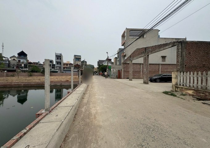 CẦN BÁN 2 LÔ ĐẤT MẶT TIỀN  ĐẸP