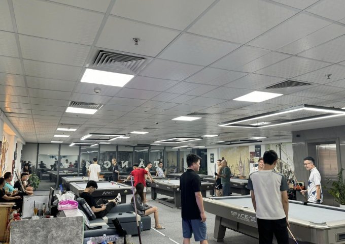 CHÍNH CHỦ SANG NHƯỢNG CLB BI-A Địa chỉ: Tầng 4, 25 Trung Phụng, Đống Đa, Hà Nội